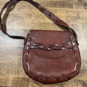 Artisan crafted leather purse | brown